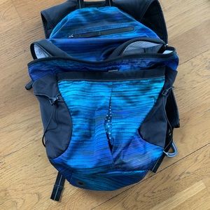 Lululemon backpack for running